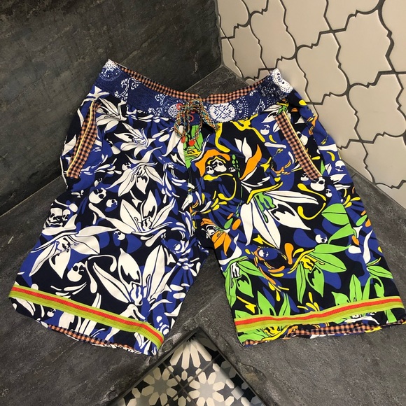 Robert Graham Other - Robert Graham board swim suit.